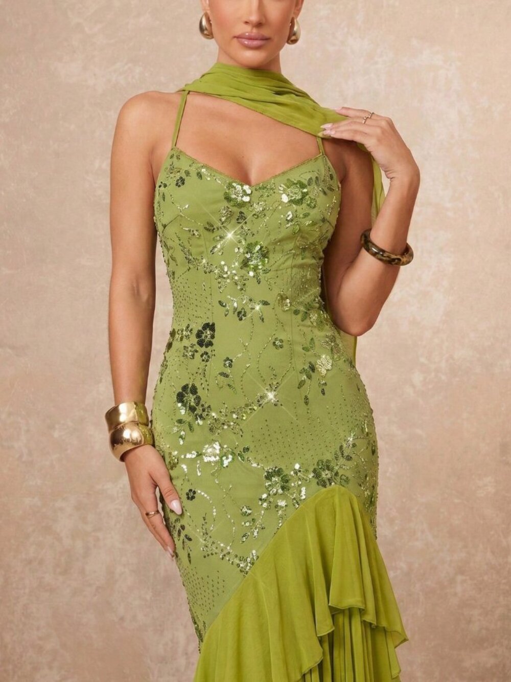 Green Sexy Women's Sequin Embellished Maxi Dress - Picture 3 of 11